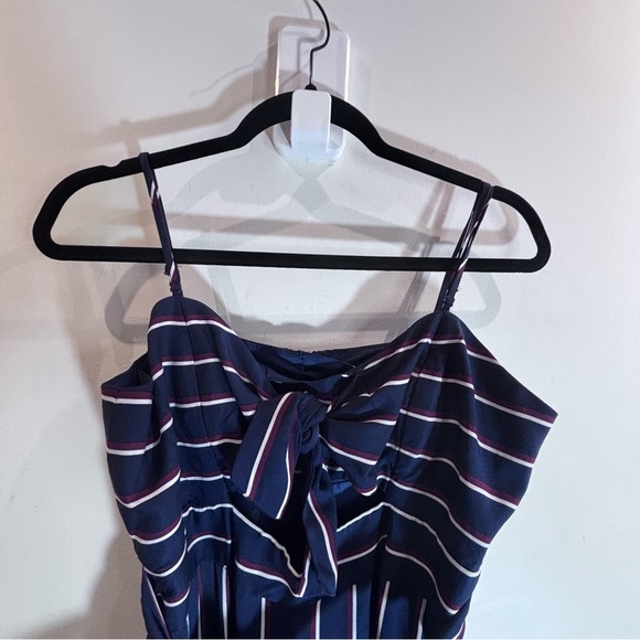 BARDOT Sz 8 Medium Jumpsuit Wide Leg Front Bow Spaghetti Straps Zipper Closure - Picture 3 of 14